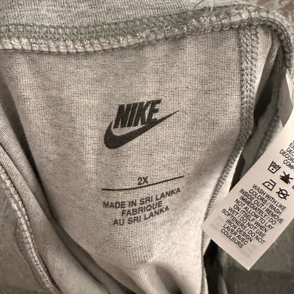 Nike leggings - Picture 2 of 2